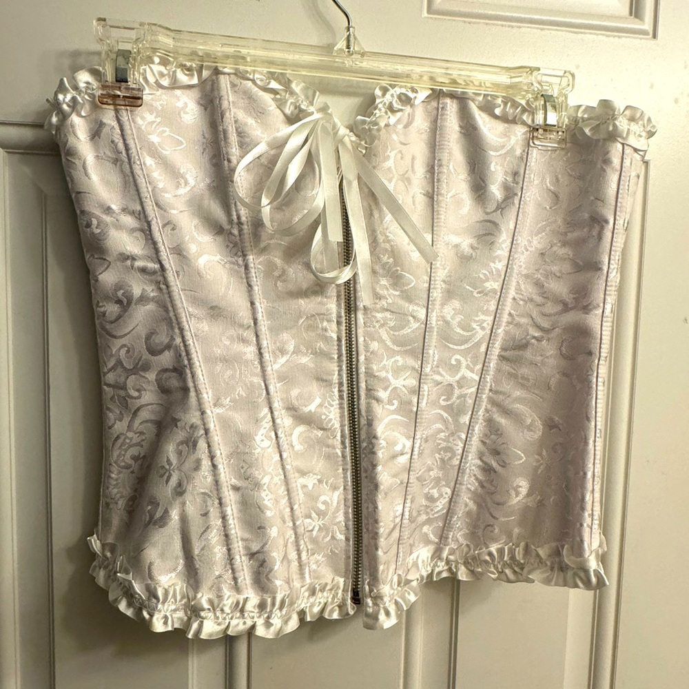 Sexy bridal corset